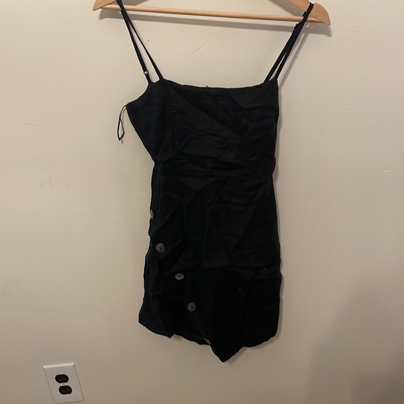 LF DRESS - Picture 3 of 3